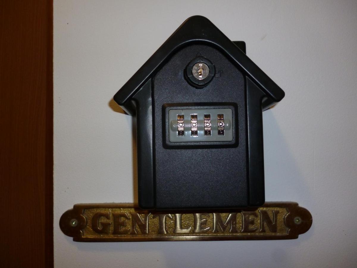 Gentlemen Appartement Au Premier Etage A 50 Metres De La Mer Sangatte Esterno foto