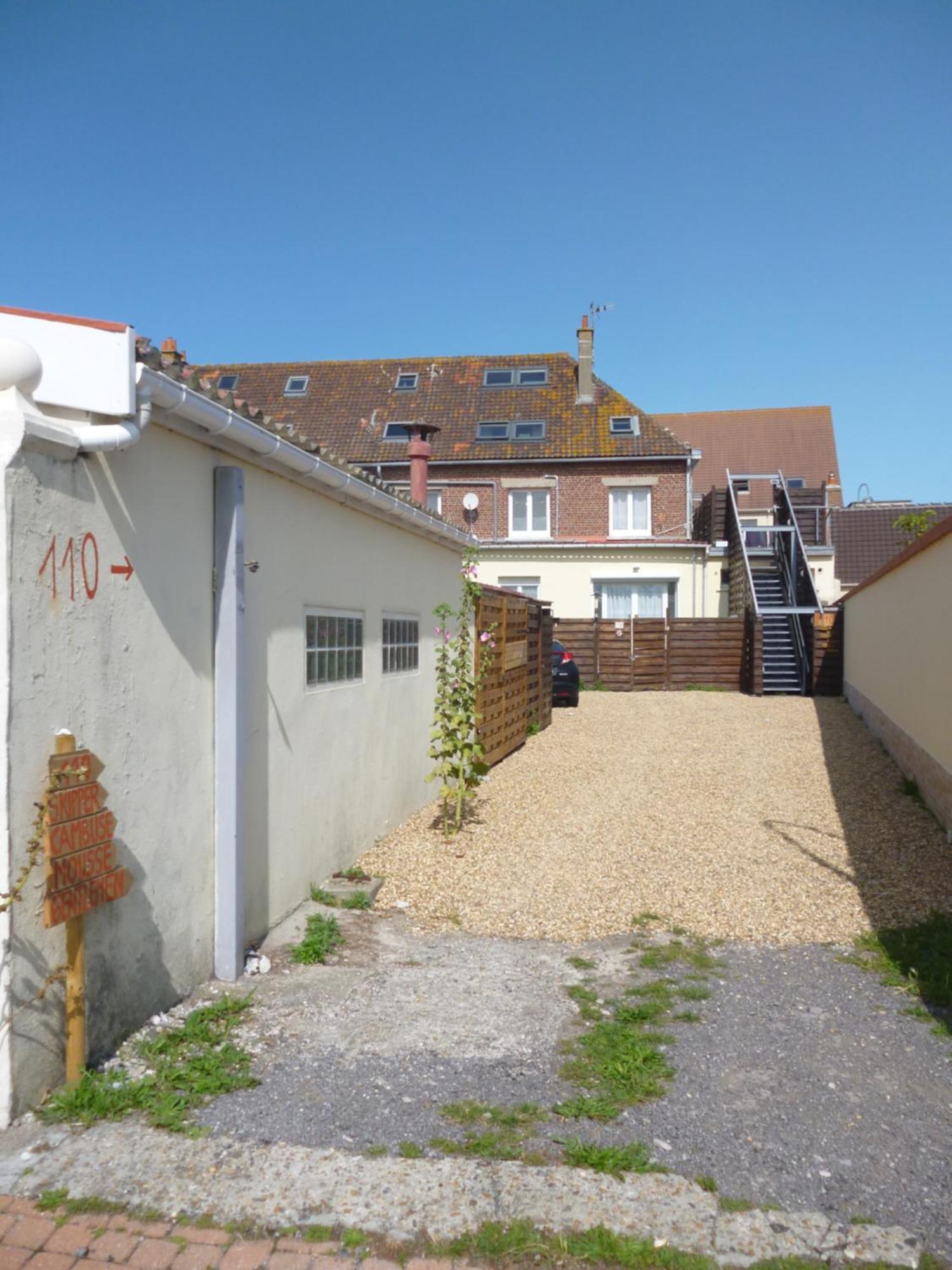 Gentlemen Appartement Au Premier Etage A 50 Metres De La Mer Sangatte Esterno foto